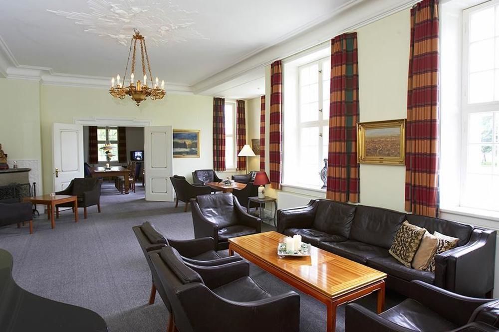 Gl. Avernaes Sinatur Hotel & Konference Ebberup Dış mekan fotoğraf